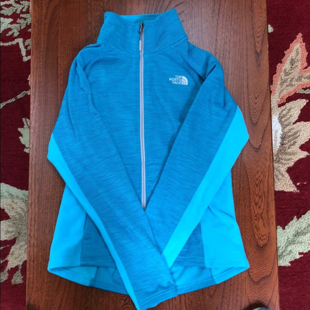 North Face 🦋 Jacket - Picture 2 of 6